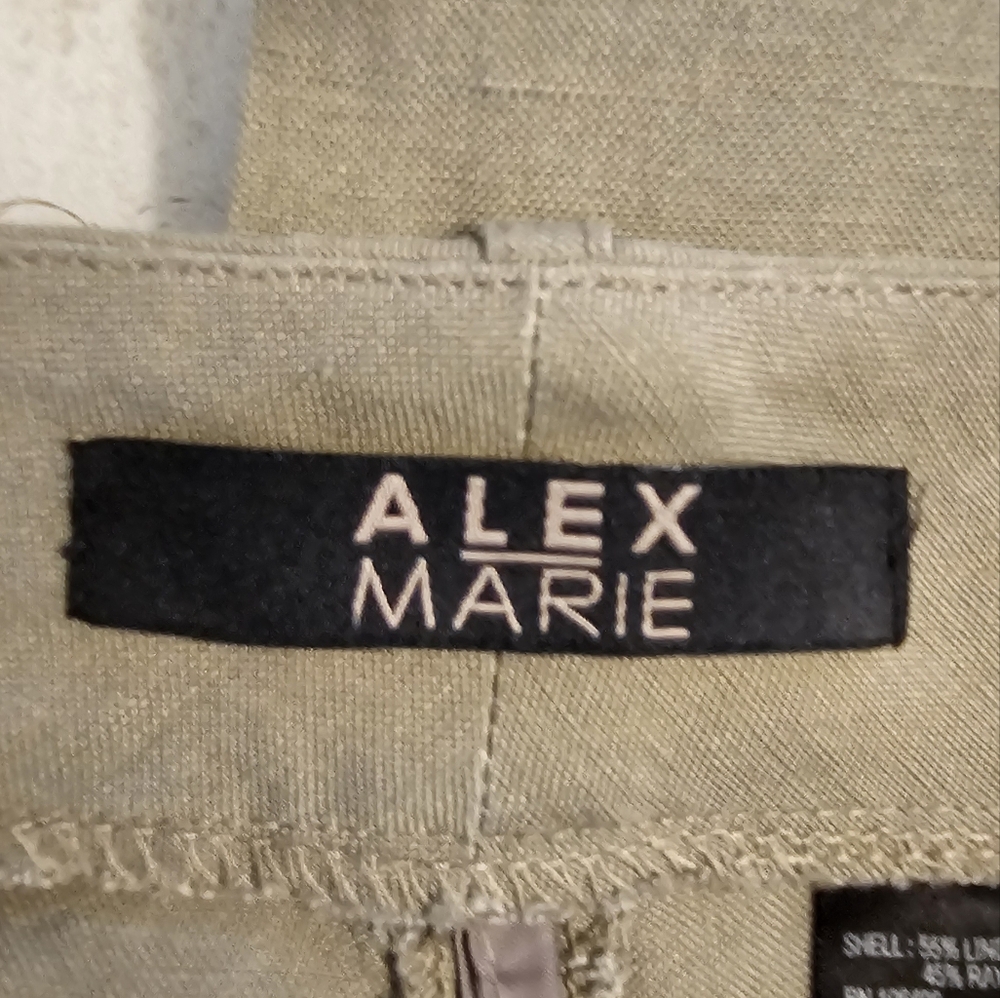 Alex Marie linen/Rayon blend Bermuda pants Size 4 - Picture 6 of 9